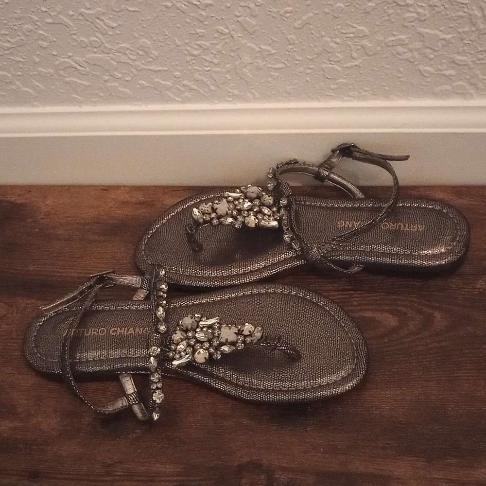 Arturo Chiang Sandals